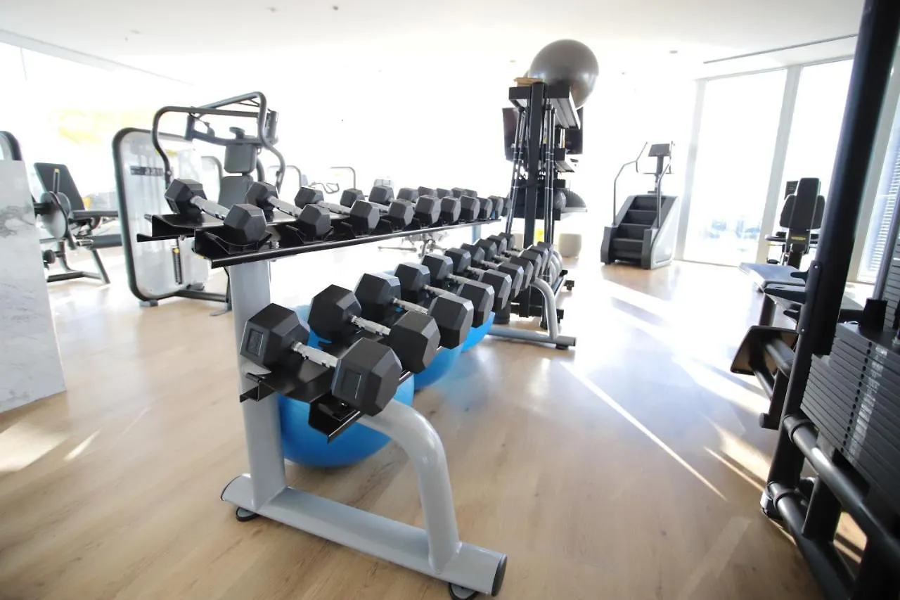 Апартаменты Luxetown - A Luxury Experience With Pool And Gym Гвадалахара 0*,